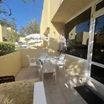 El Cortijo Bungallows * 美洲海滩