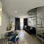 El Cortijo Bungallows 美洲海滩