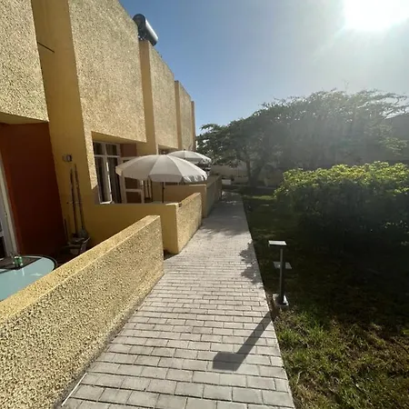 El Cortijo Bungallows * Плая-де-лас-Америкас